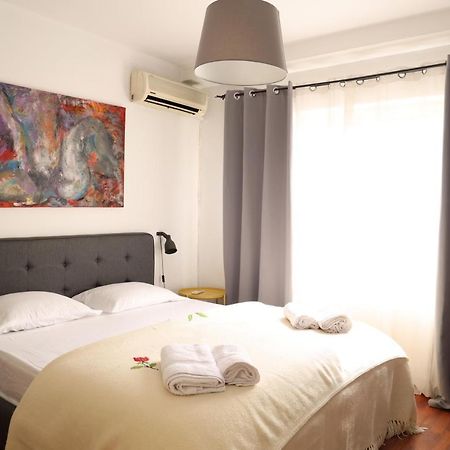Hoja Apartments Tirana Esterno foto