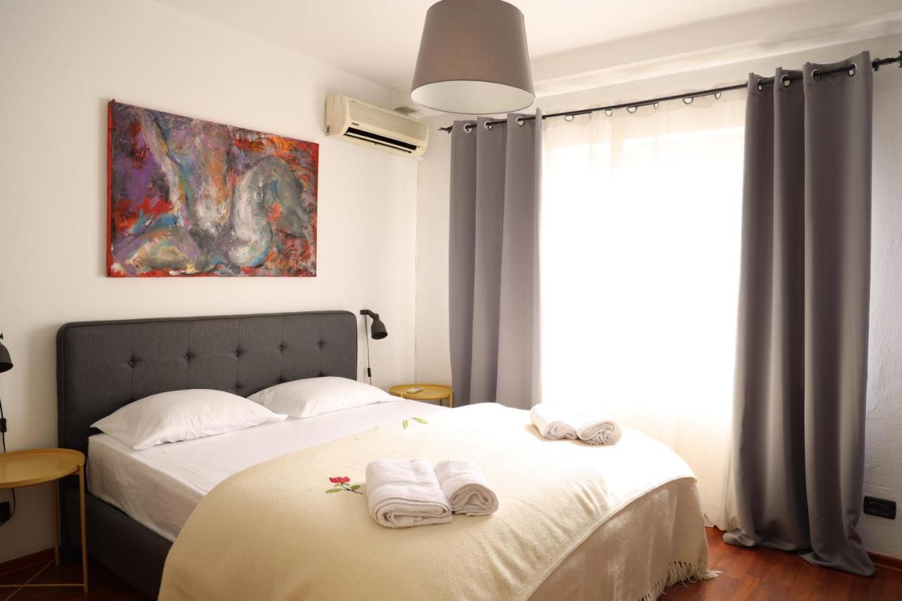 Hoja Apartments Tirana Esterno foto